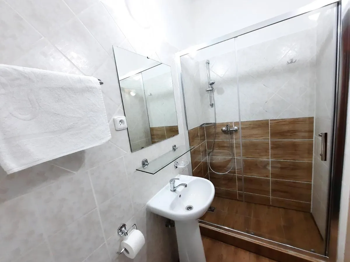 Pension City Center & L'Opera Prague Guest house