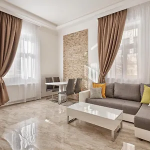 navštívit hotel