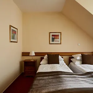 Hotel Fleur De Lis